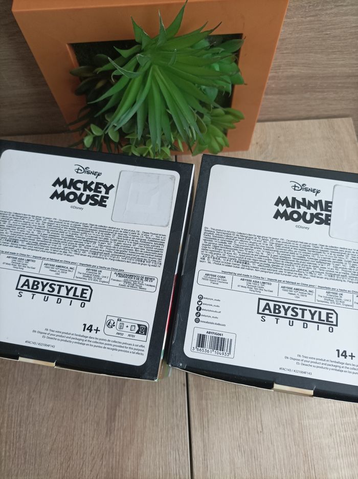 Lot 2 figurines Mickey et Minnie mouse Disney abystyle - photo numéro 6