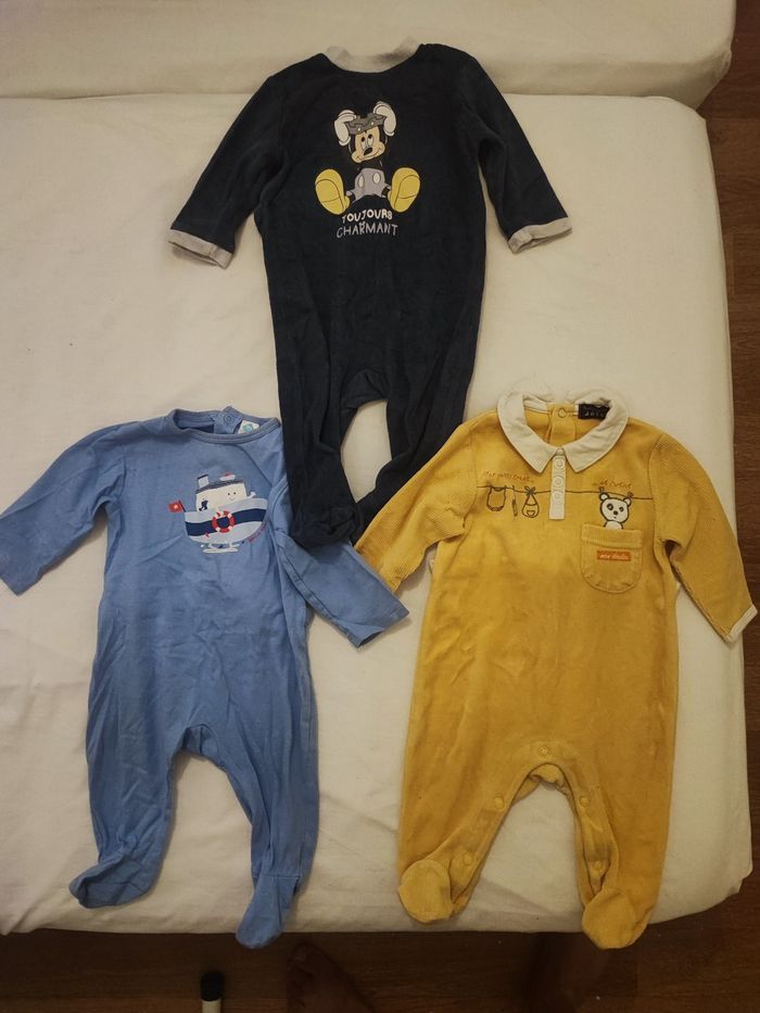 Vêtements pour bébé garçon entre 2 mois et 1 an - photo numéro 10