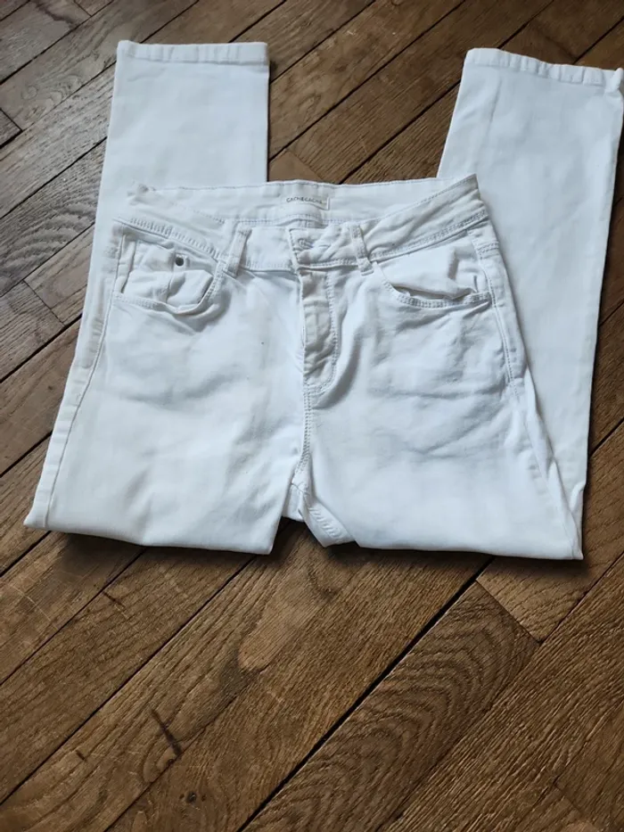 🌺Pantacourt slim blanc 4 poches Cache Cache T36/S🌺 - photo numéro 2