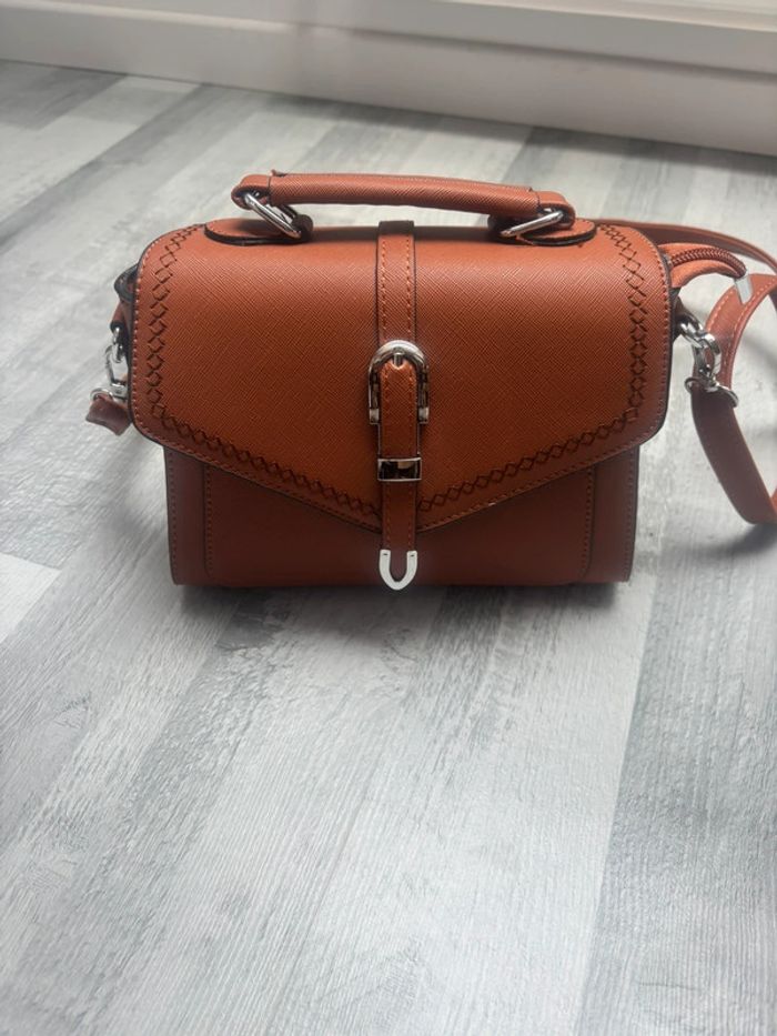 Sac à main neuf