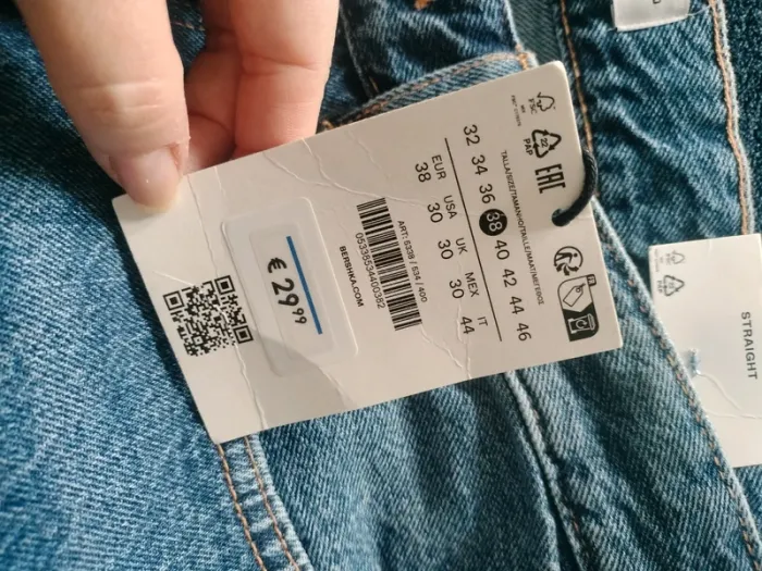 Jean Bershka - photo numéro 3