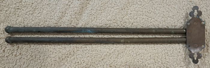 Ancien porte serviette ou torchon en métal - photo numéro 2