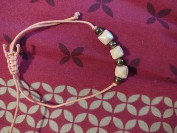 Bracelet perles réglable