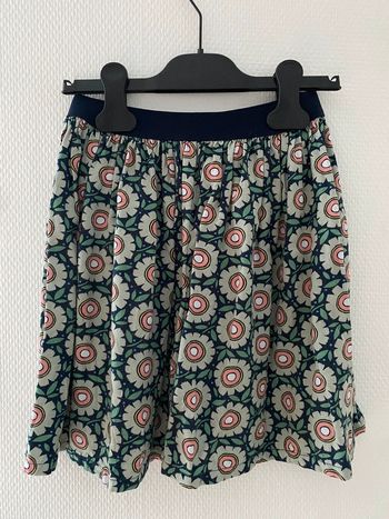 Jupe fleurs - taille 08 ans