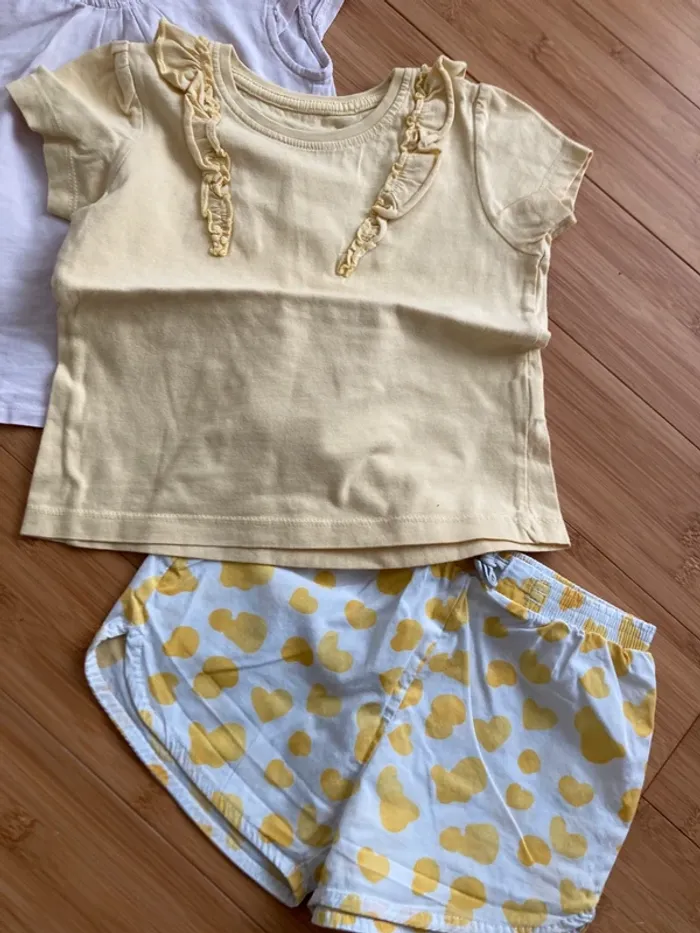 4 ans - Lot de 4 vêtements filles assortis - photo numéro 2