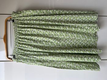 Jupe verte à fleurs Blancheporte - Taille 54