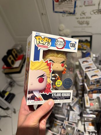 Funko Pop Kyojuro Rengoku 1308 GITD - Demon Slayer