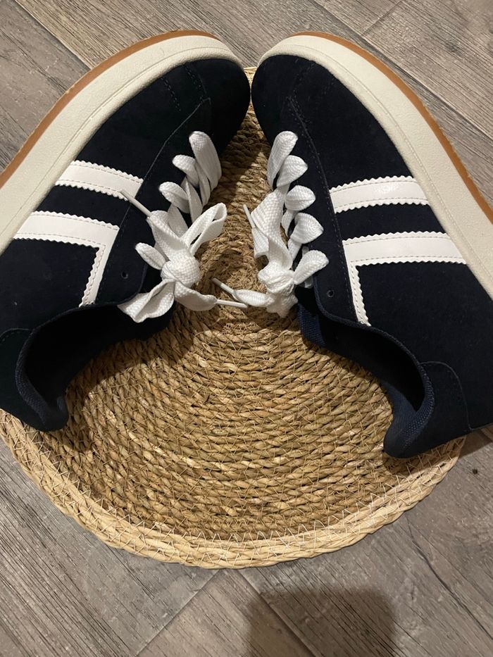 Chaussures neuves - photo numéro 4