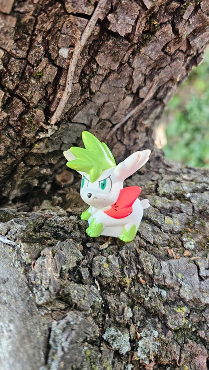 Super figurine Pokemon Nintendo finger puppet shymin - photo numéro 2