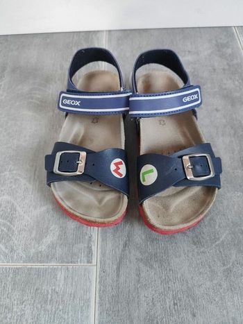 Sandale en 28