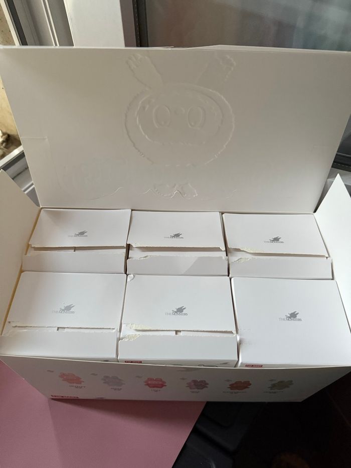 Coffret labubu 2.0 / 3.0 - photo numéro 5