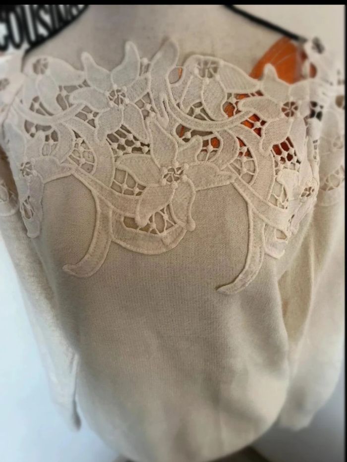 Super pull brodé taille unique neuf - photo numéro 5
