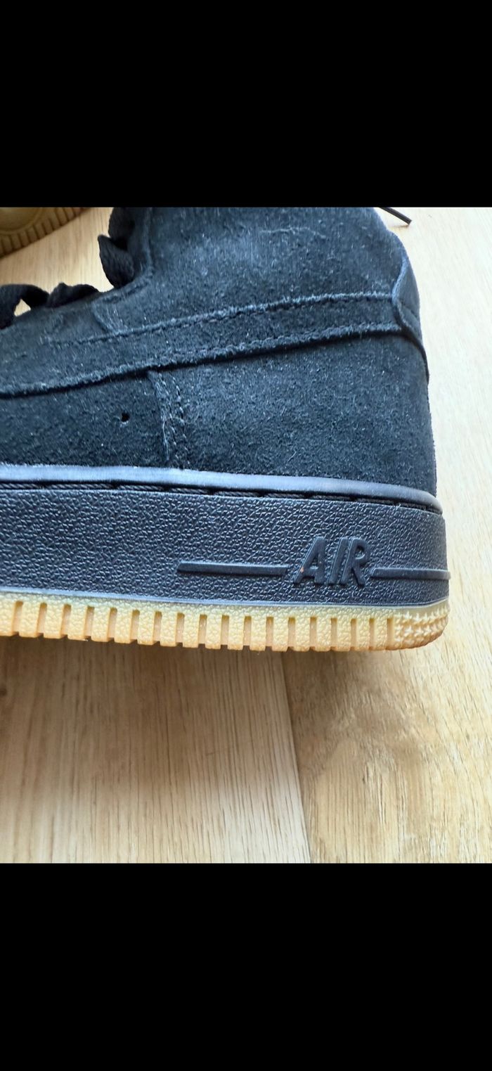 Basket Nike air force 1 high suede noir 37.5 neuf - photo numéro 5
