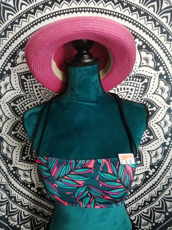 Haut de maillot de bain vert foncé motifs tropicaux / domyos / (95C)