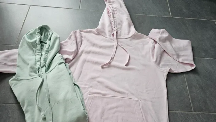 3 sweats - photo numéro 6