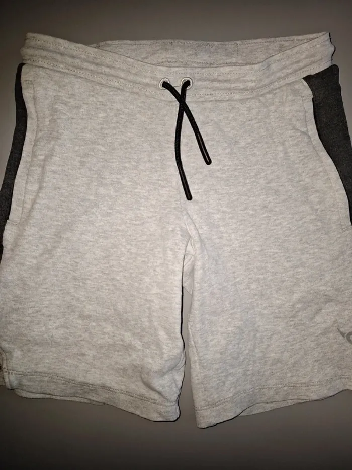 Short molleton 9 ans