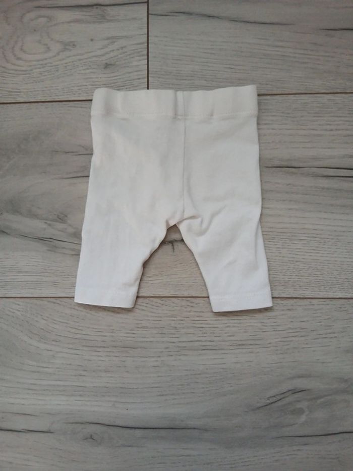 Legging ~ Kiabi ~ 1mois (52-55cm/4kg) - photo numéro 2