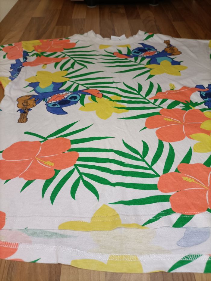 Tee-shirt Disney Stitch tropical 12-14 ans - photo numéro 3