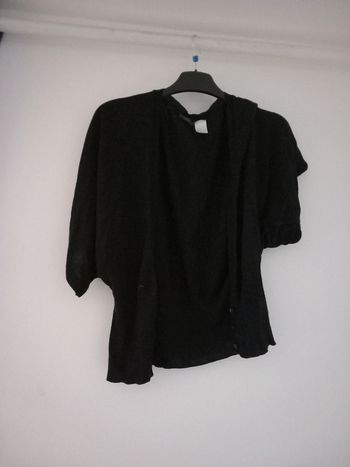 Gilet manches chauve-souris noir taille 38.40