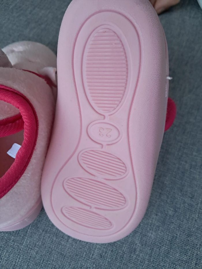 Chaussons taille 23 - photo numéro 2