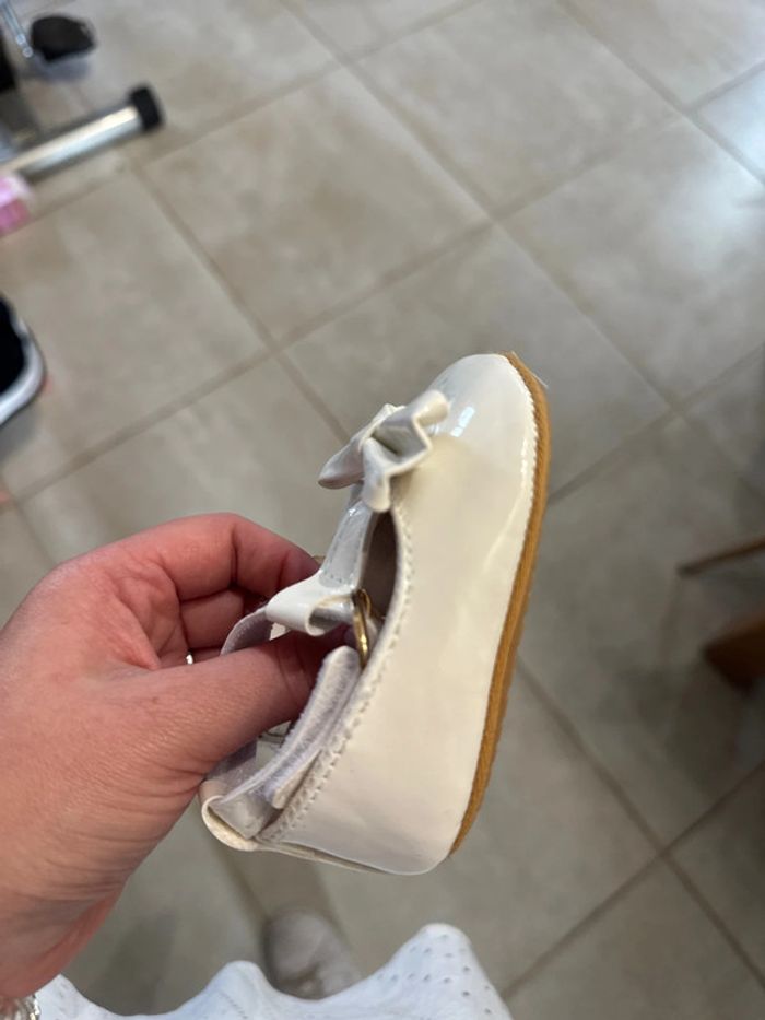 Chaussures de cérémonie bébé neuves - photo numéro 2