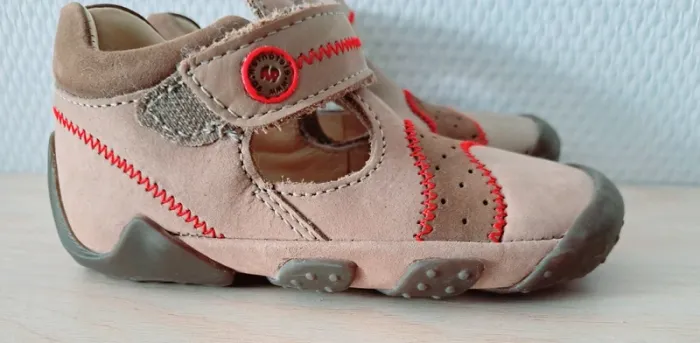 Chaussures d'été - photo numéro 2