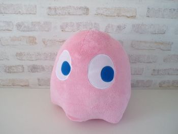 Peluche Pac Man - Fantôme rose  (J14)