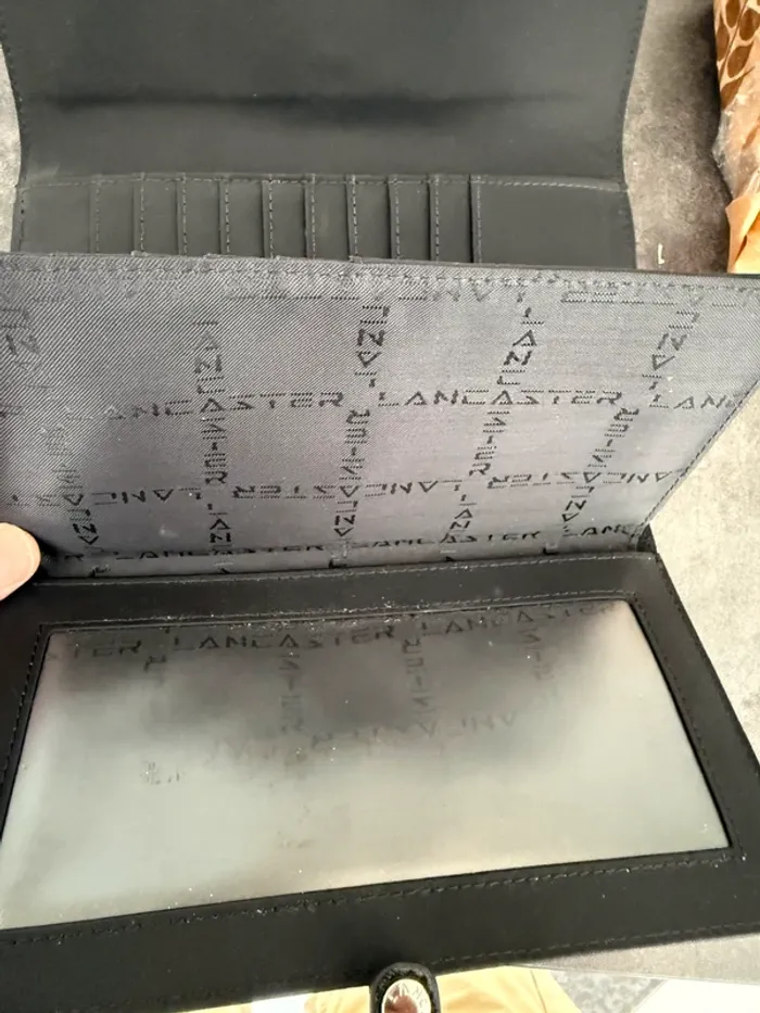 Portefeuille Lancaster - photo numéro 7