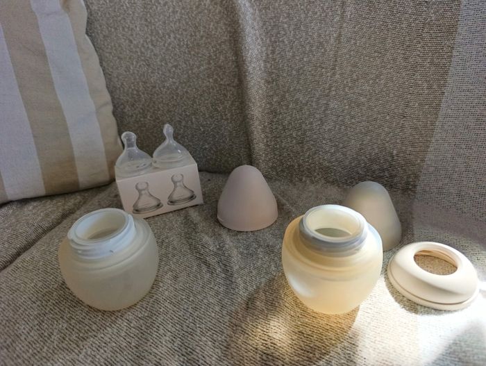 Lot biberons Élhée - photo numéro 2