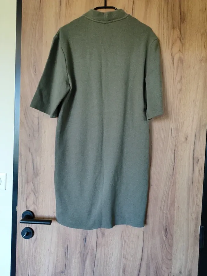 Robe kaki. Taille S - photo numéro 6