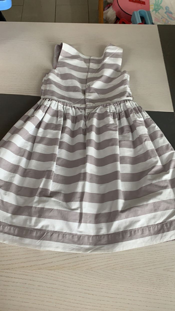 Robe réversible 8ans KIABI - photo numéro 7