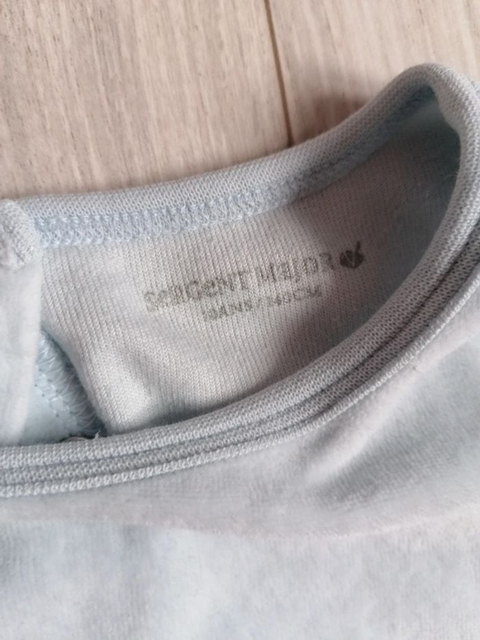 Pyjama en velours Sergent Major
Taille 10 ans
Très bon état - photo numéro 3
