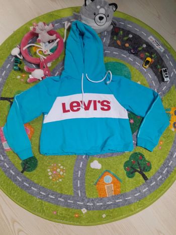 Pull levi's