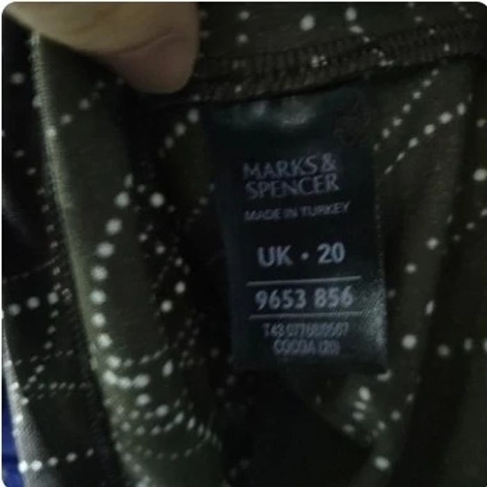 Joli haut Marks & Spencer - photo numéro 4