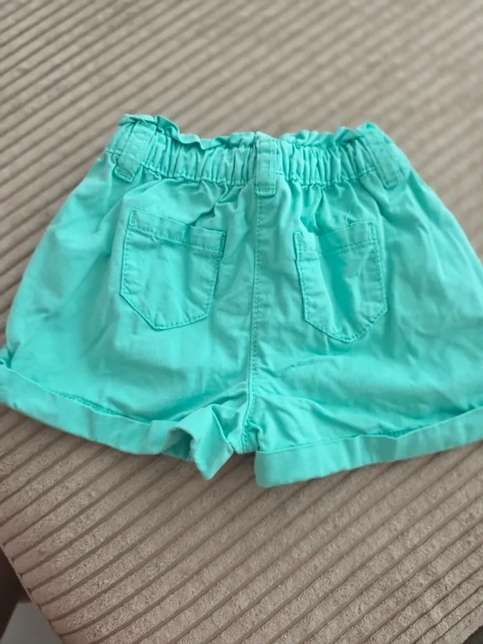 Short fille - photo numéro 2