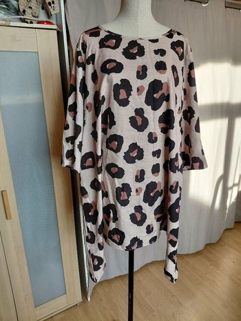 Très jolie tunique ou robe courte femme T U 
