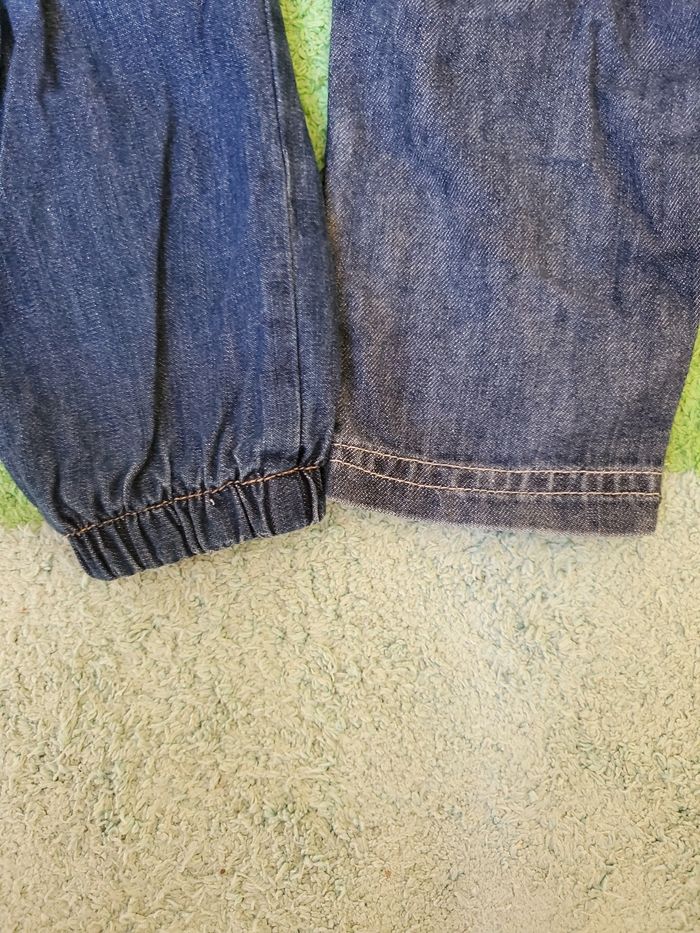 Lot 2 pantalons jean - fille - 12 mois - TBE - photo numéro 9