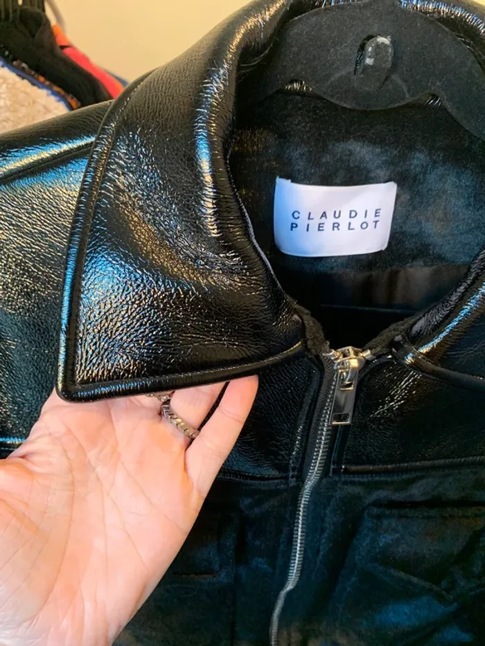 Veste Claudie Pierlot en vinyl et « doudou » taille M - photo numéro 3