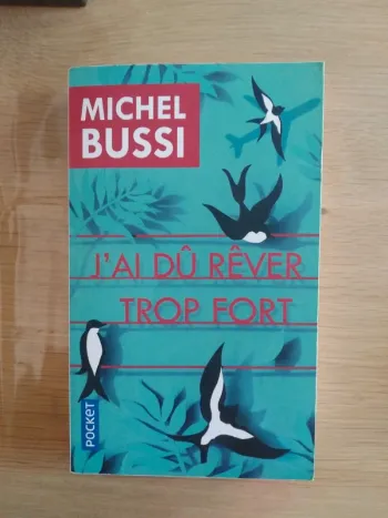 Livre bussi poche