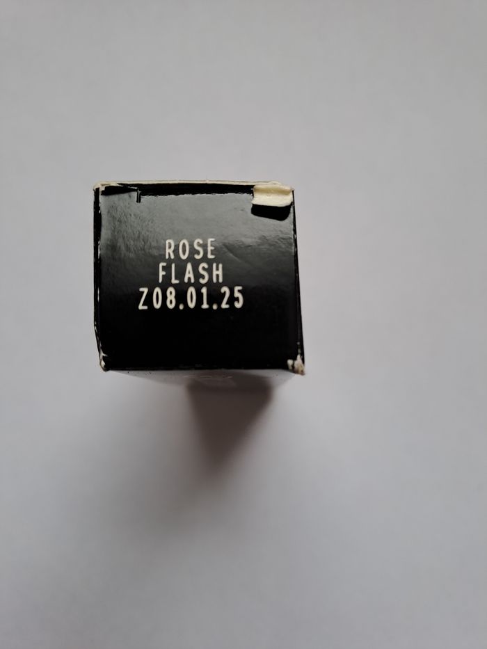 Rouge à lèvres - photo numéro 4