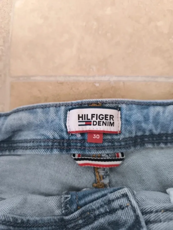 Mini short Femme en Jean Tommy Hilfiger Taille FR40 - photo numéro 8