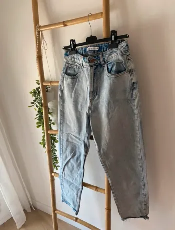 Jean mom bleu clair