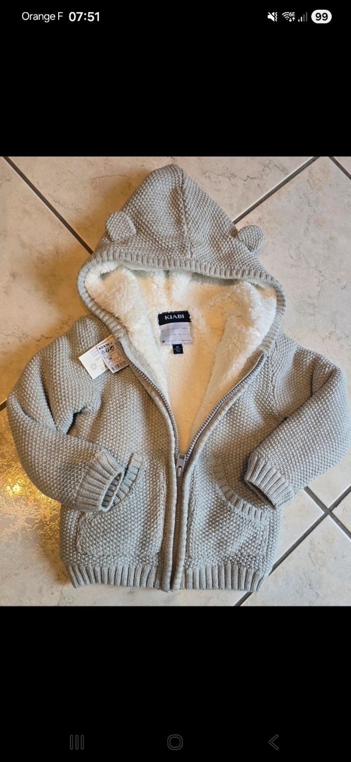 (Neuf non porté) 🏷🥰💙CHAUD superbe gilet zippé tricot et sherpa 36mois garçon 💙🥰