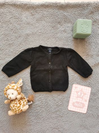 Gilet noir Kiabi 3 mois