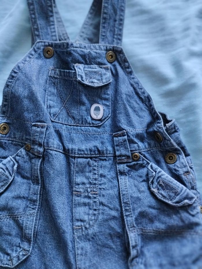 Salopette en jean Cadet Rousselle taille 18 mois - photo numéro 3