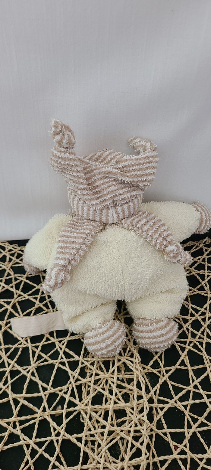 Doudou hochet grelot Lutin Garçon rayé Happy Horse éponge - photo numéro 3