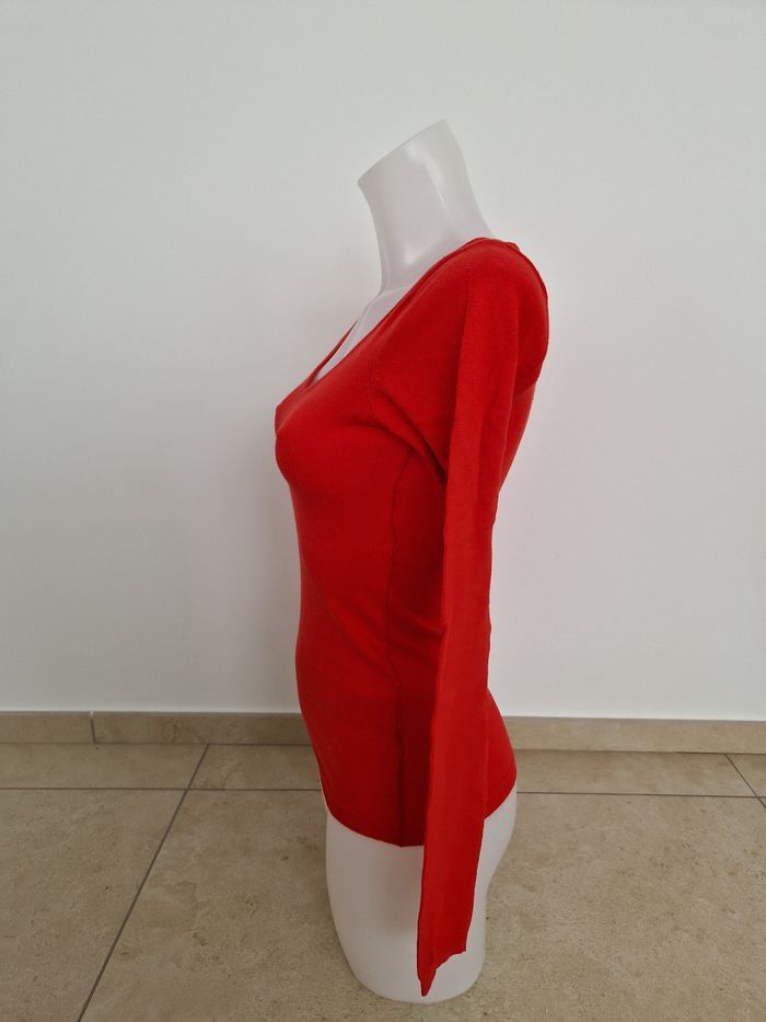 Pull fin rouge col v arrondi Mim - photo numéro 3