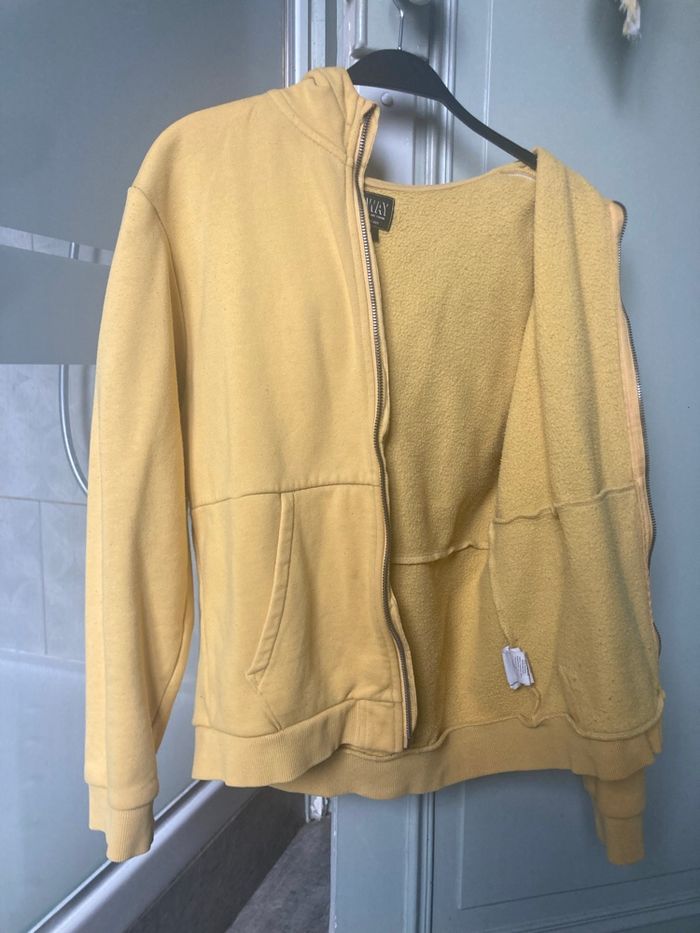 Sweat Jaune a capuche IKKS - photo numéro 2