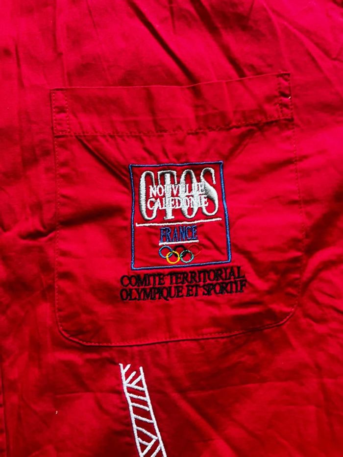 Chemise CTOS Nouvelle Calédonie Arii/ M/ Rouge / Excellent état - photo numéro 3