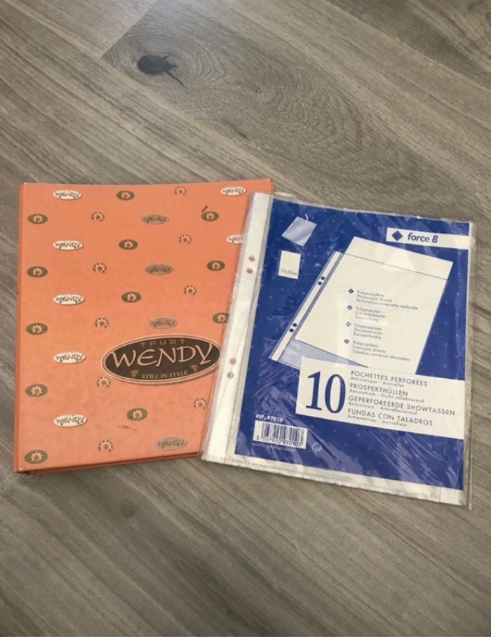 force 8 neuf paquet de 10 pochettes perforées pour petit classeur format 17x22 cm 1 classeur offert